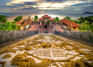 Top 7 địa điểm du lịch tâm linh nổi tiếng khi du lịch Phú Quốc Chùa Hộ Quốc